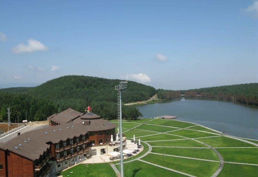 Dereceören Fenerbahce Serkan Acar Resort&Sports Topuk Yaylasi מראה חיצוני תמונה